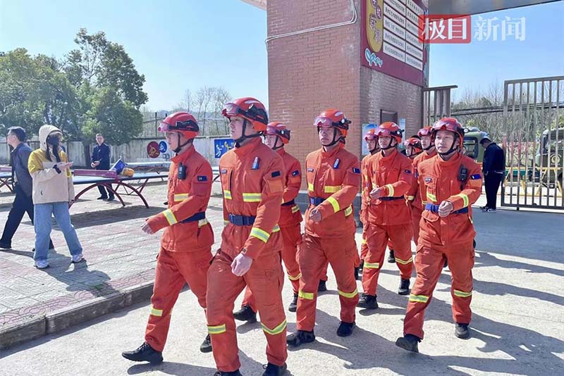 宜賓市消防支隊2019年消防車輛裝備集中采購項目中標(biāo)公告